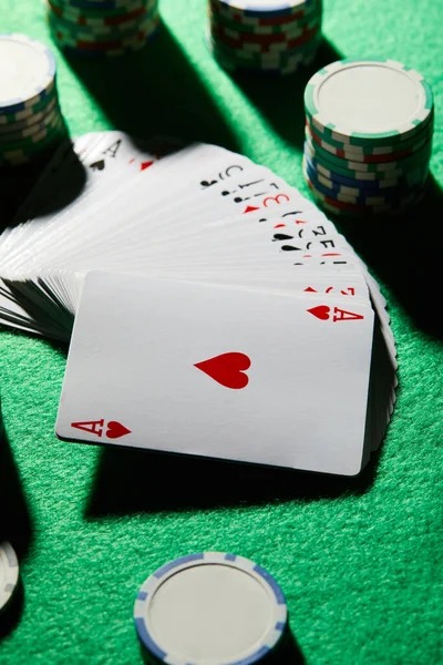 stars77 platform interface showing football fixtures, live-dealer tables, and slot games
